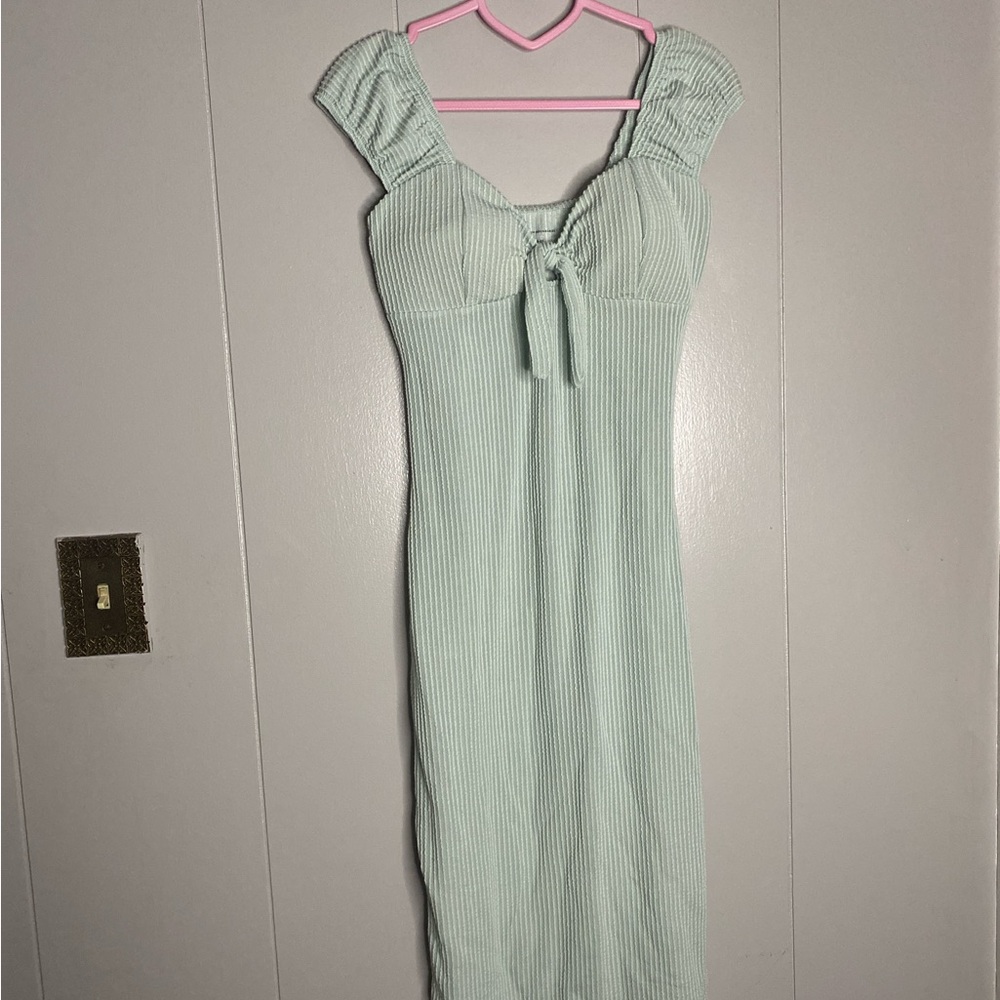 Mint Green Bodycon Midi Dress with Puff Sleeves for Wedding Guest